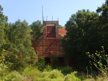 Ancienne carrière de bauxite Ancienne carrière de bauxite