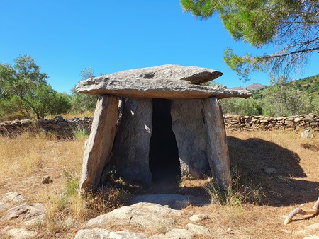Dolmen de la Creu d'en Cobertella Dolmen de la Creu d'en Cobertella