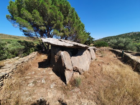 Dolmen de la Creu d'en Cobertella Dolmen de la Creu d'en Cobertella