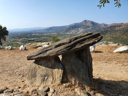 Dolmen del Cap de l'Home Dolmen del Cap de l'Home