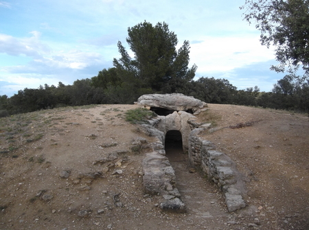 Dolmen du Pouget Dolmen du Pouget