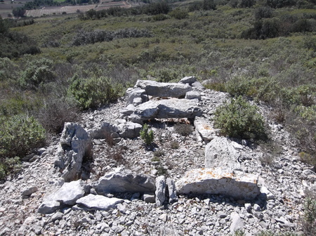 Dolmen de Cantegal Dolmen de Cantegal