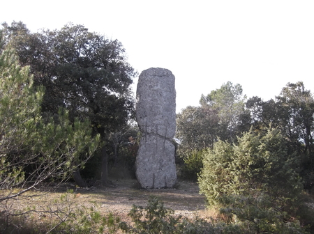Menhir de Juoilles Menhir de Juoilles