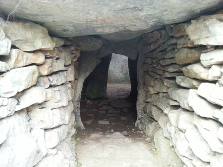 Dolmen et tumulus de Lamalou Dolmen et tumulus de Lamalou