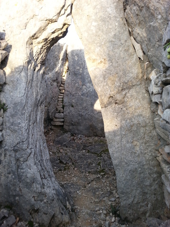 Dolmen des Feuilles