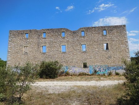 Batiment en ruine Batiment en ruine