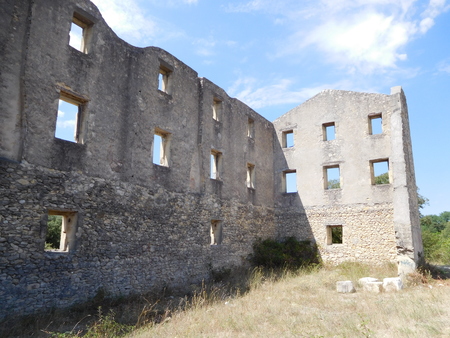 Batiment en ruine Batiment en ruine