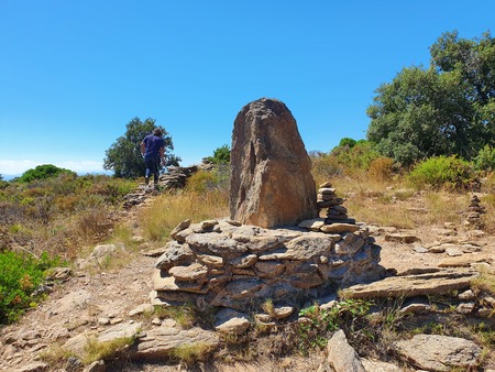 Menhir de la Casa Cremada II Menhir de la Casa Cremada II