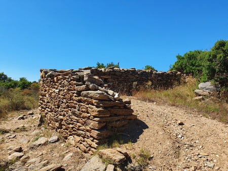 Bâtisse de la Casa Cremada