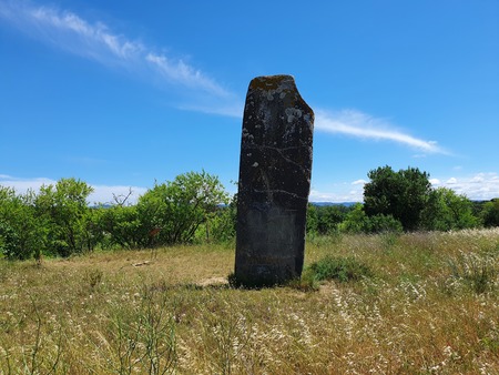 Menhir de Malves Menhir de Malves