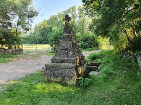 Fontaine de Cornuéjouls