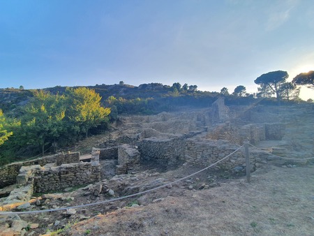 Poblat medieval de Santa Creu de Rodes