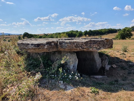 Dolmen de Surguières Dolmen de Surguières