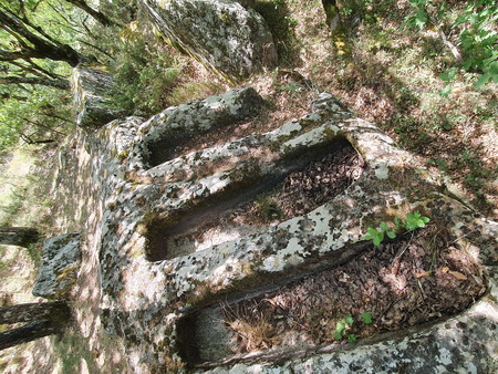 Tombes de la Roubière Tombes de la Roubière