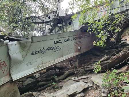 Épave d’un avion Douglas DC6