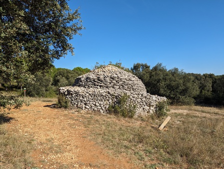 Capitelle de l’enclos des deux cèdres