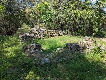 Església de Sant Genís de Tapioles